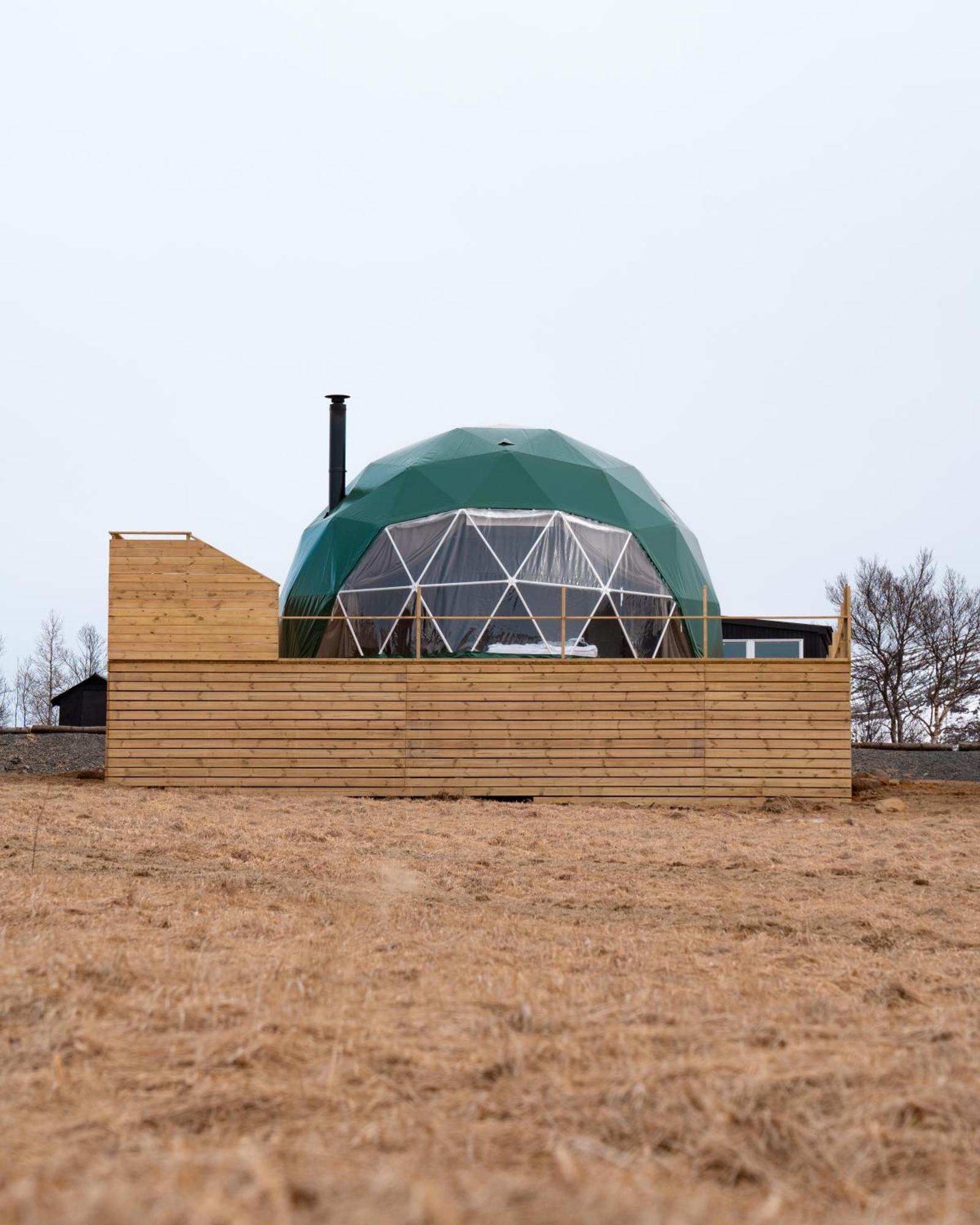 Golden Circle Domes - Lake View Selfoss Bagian luar foto